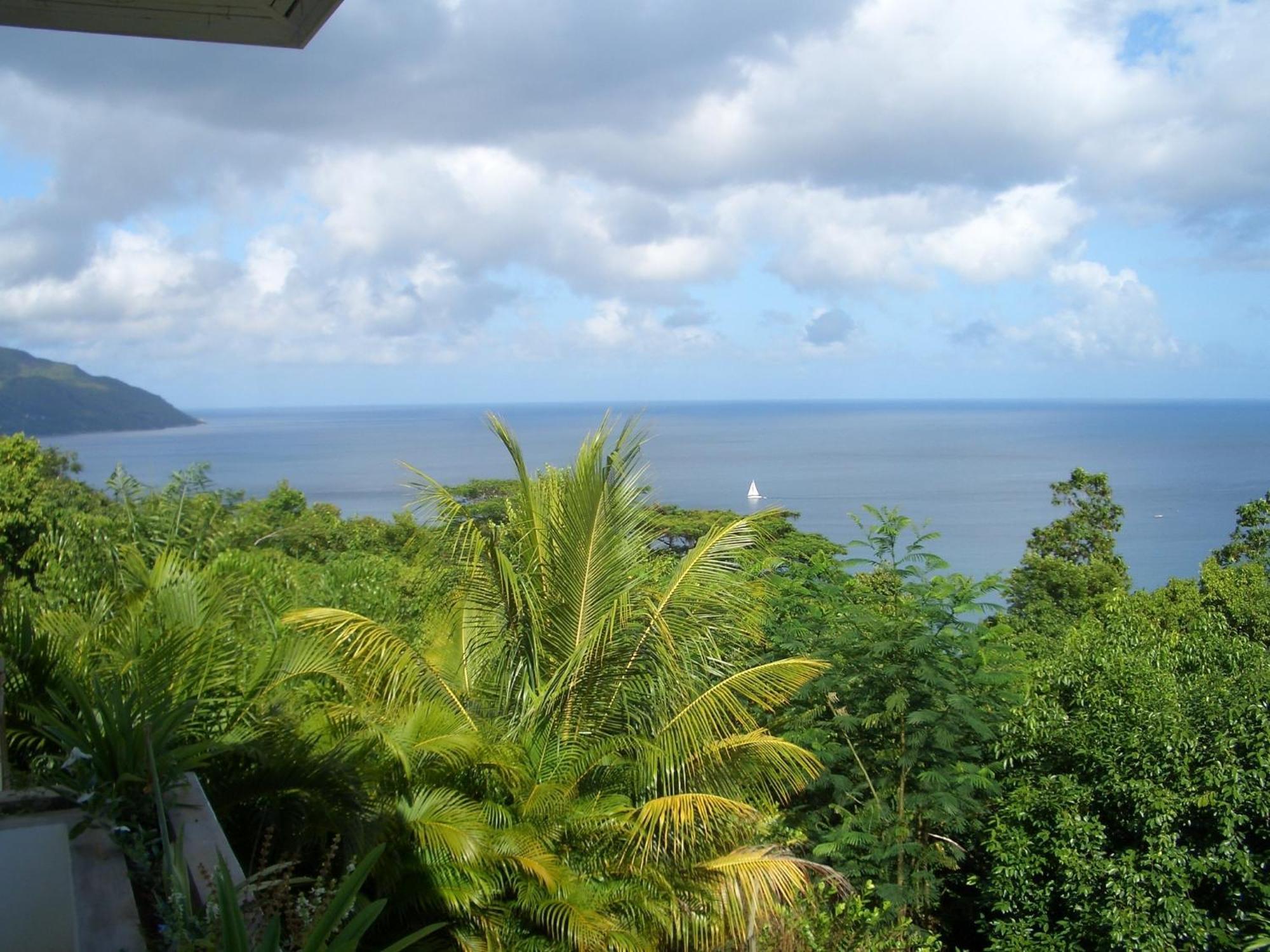 Hillcrest Villas Glacis  Bagian luar foto
