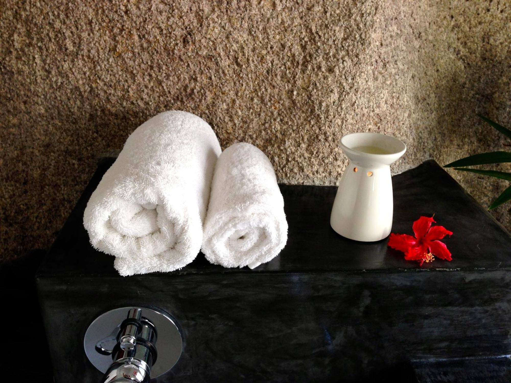 Hillcrest Villas Glacis  Bagian luar foto