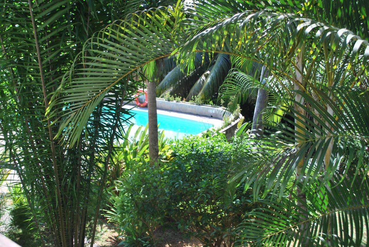 Hillcrest Villas Glacis  Bagian luar foto